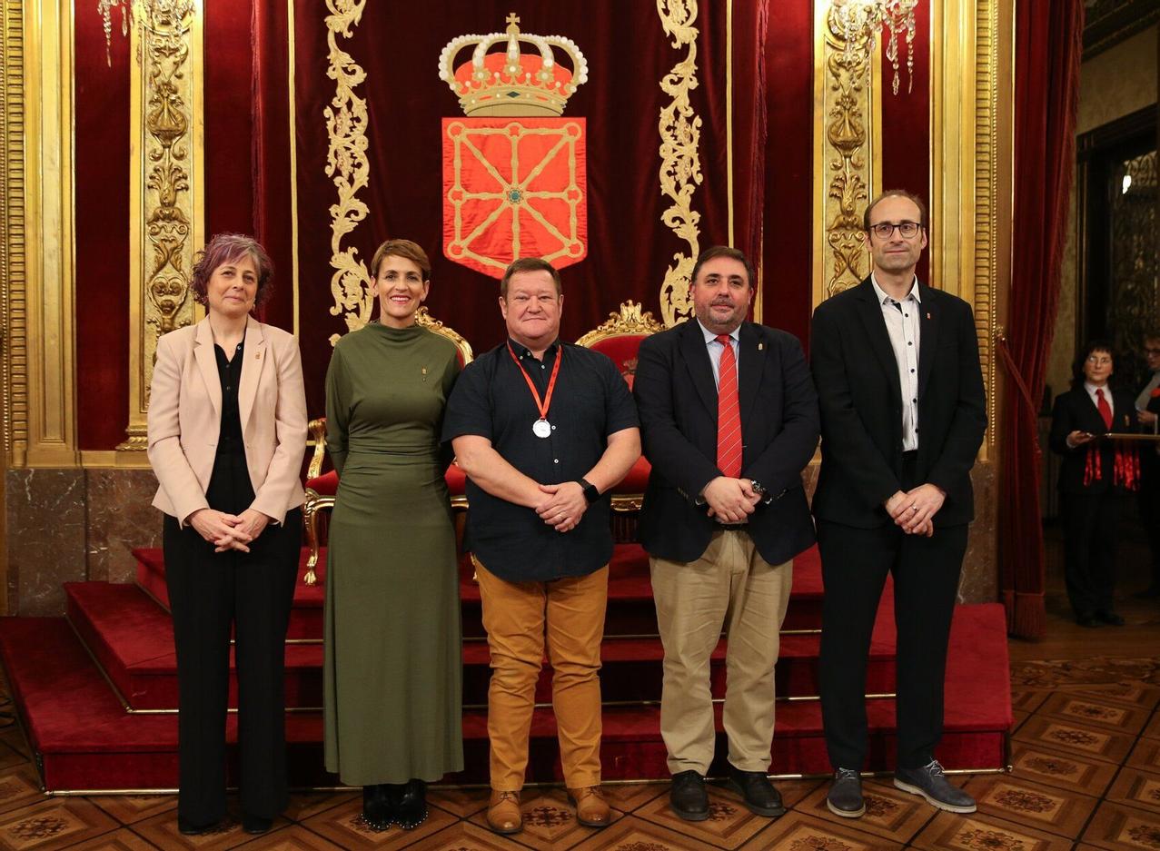 Medalla de Plata al M&eacute;rito Deportivo a Jordi Celaya